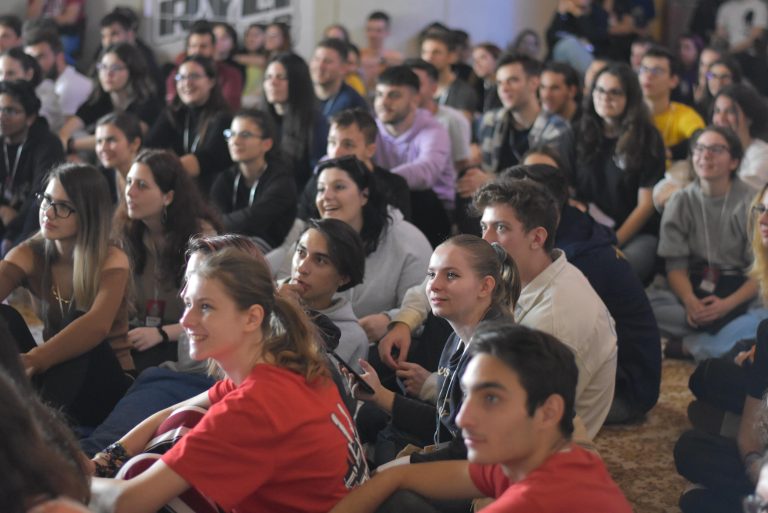 Citește mai mult despre articol Câteva gânduri despre voluntariatul în AIESEC